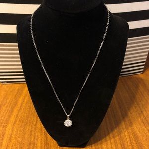 Silvertone necklace with clear pendant